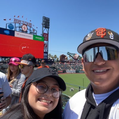 Aaliyah Smokey and Honey’s daddy👧🏽👶🏽 Married to the love of my life 💕 ✰ #WhoDat⚜️#SFGIANTS⚾️