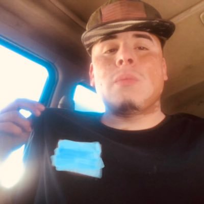 🔺TrendSetter✏️Artist 🌏Philanthropist*🗣Motivator*💰Monopolist*📝Contractor*👨💼AnyLegalDocumentsAssistant(DMforInquiries)NextGoal: 👨👩👧👦 FatherFigure.