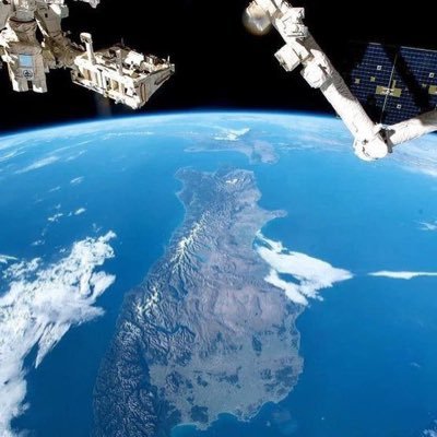 adong98701's profile picture. 网络虚虚实实！