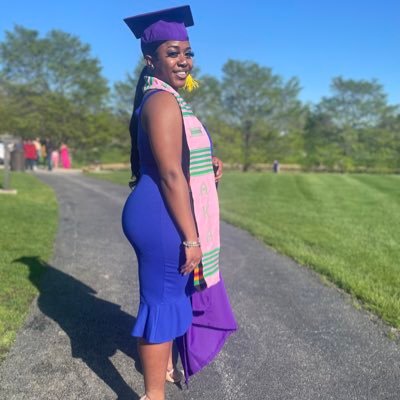 24🦋ZI💗💚B.S. Geology🌍M.S. Envr. & Resource Management🔬WIU Alumna💛💜BLACK LIVES WILL ALWAYS MATTER✊🏽✊🏾✊🏿