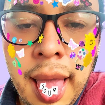 pxnditxrojo's profile picture. soy geek 🤓