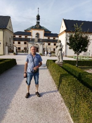 ParizekPloty's profile picture. 🇨🇿🇺🇦