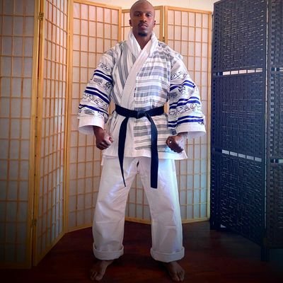 thecollidingchi's profile picture. Healing or Enhancing