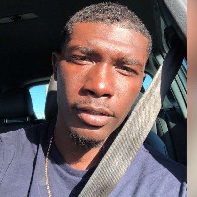 Reginald Chisholm | Instagram: https://t.co/eOrow2YycQ | Business: chisholmreginald@gmail.com | 25 | Basketball | Producer | Music |