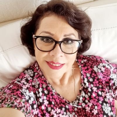 Alegre, decidida, y positiva
