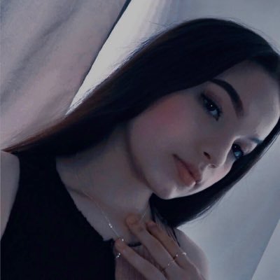 ivanafe53568242's profile picture. Con una sola sonrisa bastará para sanar ✨