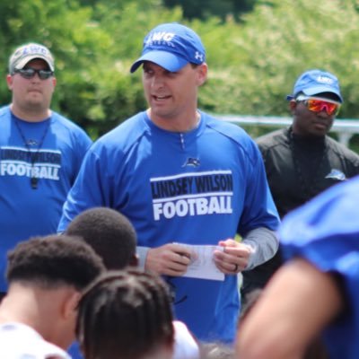 Defensive Coordinator / Safeties Coach @LWC_Football • 2020 NAIA NATIONAL CHAMPIONS | #1and0