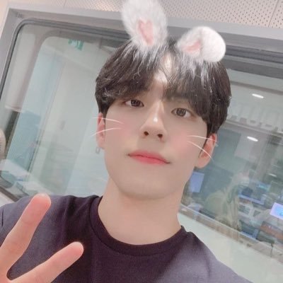 고3 아강이 마데임니다🐰🍀