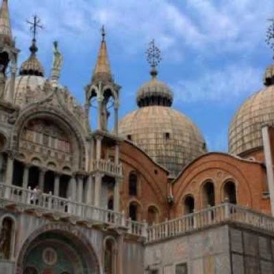 Enricodicesare2's profile picture. 