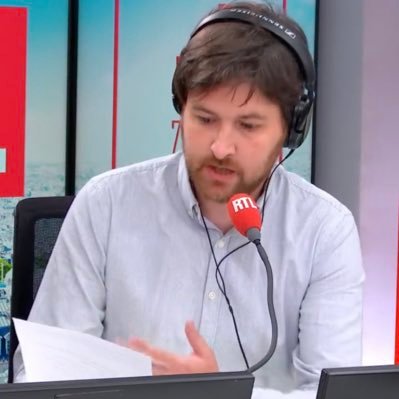 Journaliste au service politique de @RTLFrance