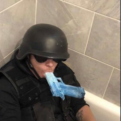 trshkoya's profile picture. 20 I 🇩🇪 l