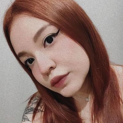 AmarettaV's profile picture. Metal Head