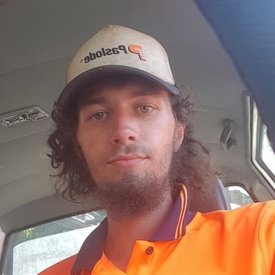 21 male 
Australia 🇦🇺
single hmu