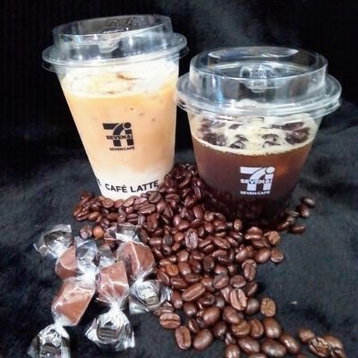 セブンイレブン岸和田真上町店の公式アカウントです。「日々のお店の様子」から「お得なSALE情報」「新商品の発売情報」など楽しく発信しています!是非フォローお待ちしています!
#セブンイレブン
#大阪
#岸和田
#泉州
#コンビニ
#スイーツ
#新商品
#流行り