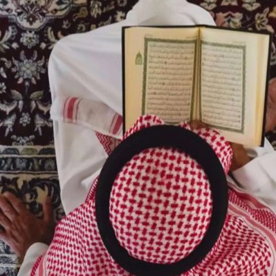 شخص مكافح {{عاشقاً لعلم النفس}} يومًا ما سوف احقق ما اريد وما اطمح اليه 💪🏻