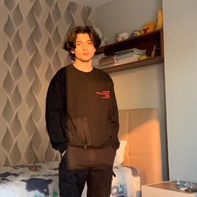 Jad dervişさんのプロフィール画像