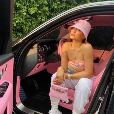 makeitplain7's profile picture. life is good