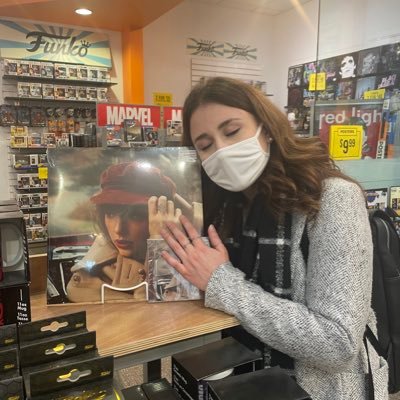 oceane_erb's profile picture. French • 24yo • She/her