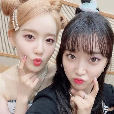 01zsource's profile picture. for all your 01z wants and needs #시은 #수민