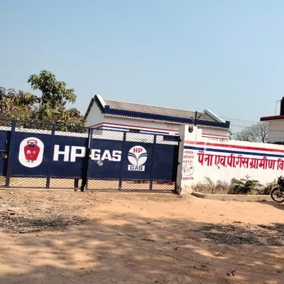 HpgasPaina's profile picture. Satawant Singh
Paina hp Gas Gramin Vitrak 
Paina Bangar Barhaj Deoria