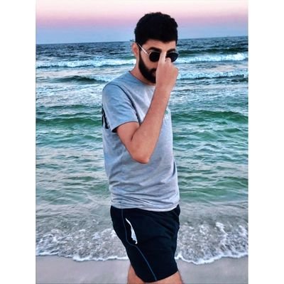 ودع الاحزان ي ذوووق 🐢🤍