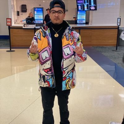 #NorthPoleBaby 🌠🦍🤟🏿⚡☔
Roger's Park #FlyShitOnly
uno de uno