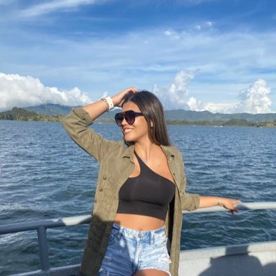 Paulinasalasp's profile picture. 