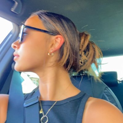 ToriJaurrieta's profile picture. change the world for the better