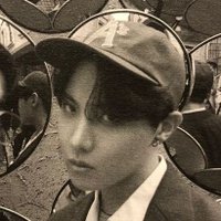 배 (@uarmysunbae) 's Twitter Profile