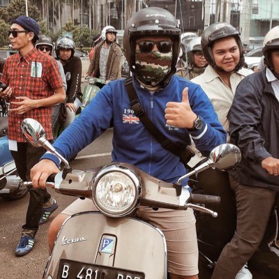 adhityahakim's profile picture. Carefree, wherever we may be.