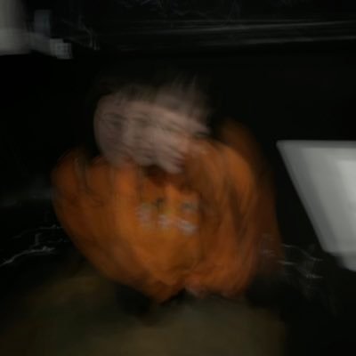 pointandpoop's profile picture. 