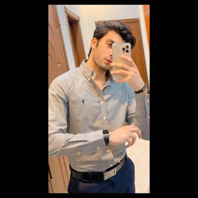 Imshan25's profile picture. • Sic Pervis Màgnà.  👻 : imshan25