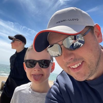 Simon Carroll Profile