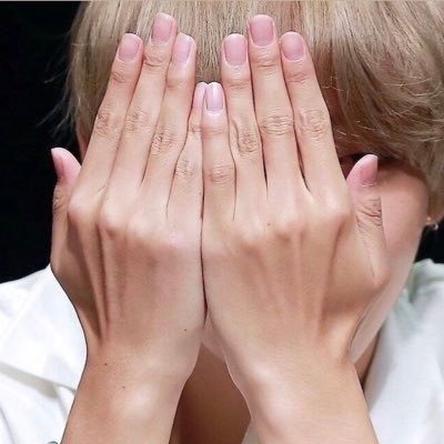 バンタン沼🐯💜→韓ドラ沼に🕳ドボン💜韓ドラを皆様と共感したい✨💜お気軽に絡んでくださると嬉しいです🥰ラブコメ大好き💗視聴してるイケメンにすぐ堕ちるタイプです💗仕事上リプ🐢でミヤネヨ💦 💜🇰🇷大好き💗バンタン태태ちゃん特別枠👑💜ソイングク씨 チョアヘヨ💜