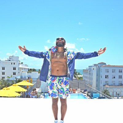 SWareiMSmooVe's profile picture. .• ☔️•. ~🍾 of ♠️'s~ PSU Alumni 👨🏽‍🎓