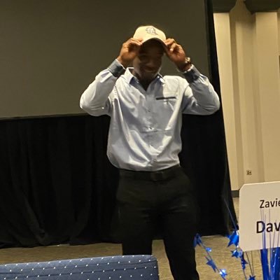 Zaire Davis 🤘🏾 Hard Worker 💪🏾 A Student ✨🤓 DB #24 on the 🔙🔚🏈 Self-Made Billionaire 🤑 Georgia Knights Football Player