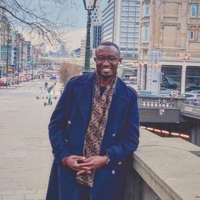 assayeben's profile picture. Les grands hommes ne naissent pas dans la grandeur, ils grandissent.®