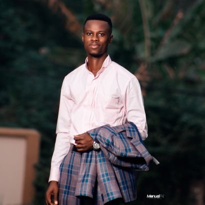 Sir Humble is a young entrepreneur from Ghana /Koforidua.
He love creativity and entrepreneurship as a whole.