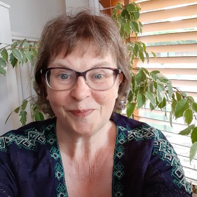 Socialist feminist, historian and writer. Currently writing book on civilian mental health in Britain in WW2. She/her @hazelc.mstdn.social