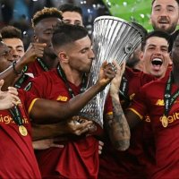 Romanista Fuori Sede 🪖 (@loregiallorosso) 's Twitter Profile
