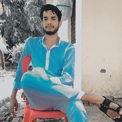 I,m student...
आपका गिरना एक हादसा हो सकता है,
मगर वहीं पड़े रहना आपकी मर्जी है...