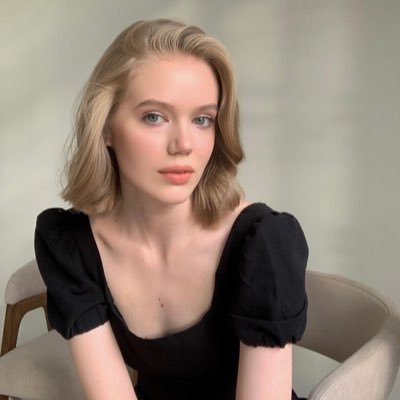 Isabella911108's profile picture. Ukrainian lady living in America丨enjoy life丨Enjoy the freedom丨Need a sincere gentleman丨Please write to tell me about this beautiful city.🇺🇦🇺🇦🇺🇸🇺🇸