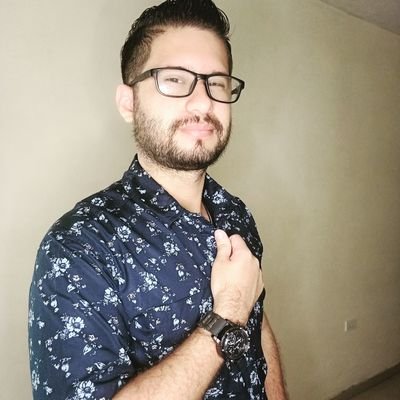 30. Contador Público.

Maracucho y también Margariteño. Venezolano 🇻🇪. sígueme en TikTok: https://t.co/MSYNt2zLsx