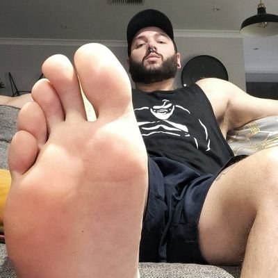 HurleyFeet's profile picture. 🇦🇺 Aussie Guy - 6'2 - 288lbs/131kgs - Size 15US Feet
                       
https://t.co/pWzubyZg2K

https://t.co/RuH9eorWIr