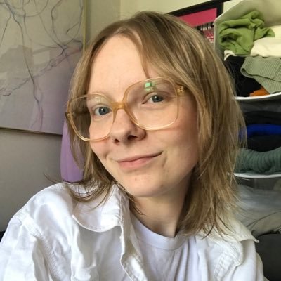 doctoral candidate in music theory @columbia, writing about pop songs and queer nostalgia, watching guitar tutorials on YouTube