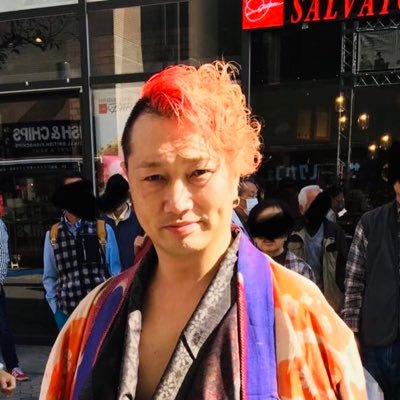 hirokichirock's profile picture. 役者、バンドやってます☆theタイネックス https://t.co/3gN64ENJuI  株式会社モーリ　https://t.co/dYfEfqBcwE ヒロキッチャンネル https://t.co/qyVBPpvgIv