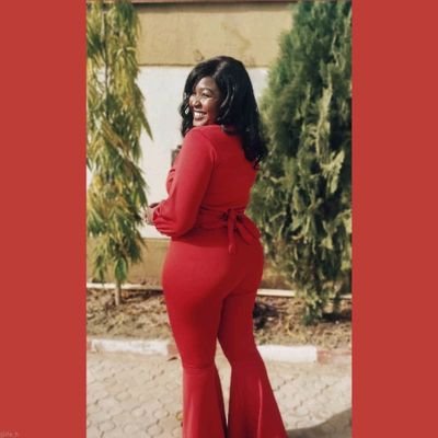 ife_______'s profile picture. 