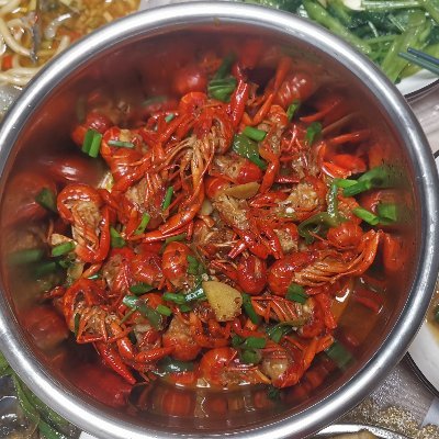 KingAmy53926059's profile picture. 100%100%follow me Follow back。。。。