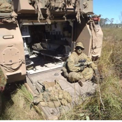 Veteran 7th Battalion Royal Australian Regiment, Duty First always, Conservative, patriot, love my wife and  family, love my friends, living large in the USA