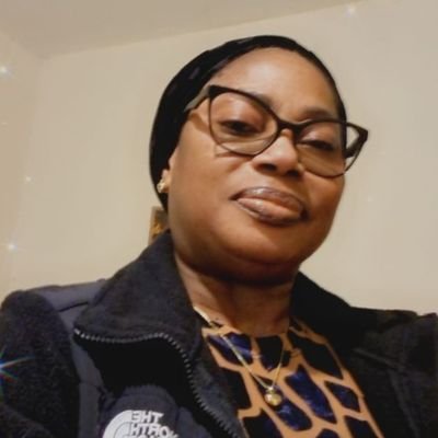 AjokeElliot's profile picture. 